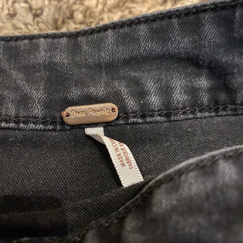 Button down Skirt - Picture 2 of 2